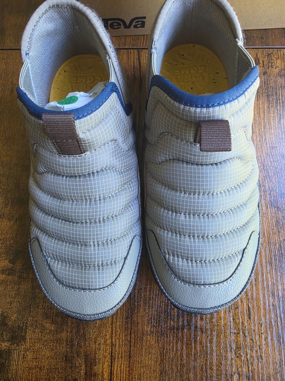 Teva Reember Terrain Mid Slip-On Booties - Picture 11 of 13